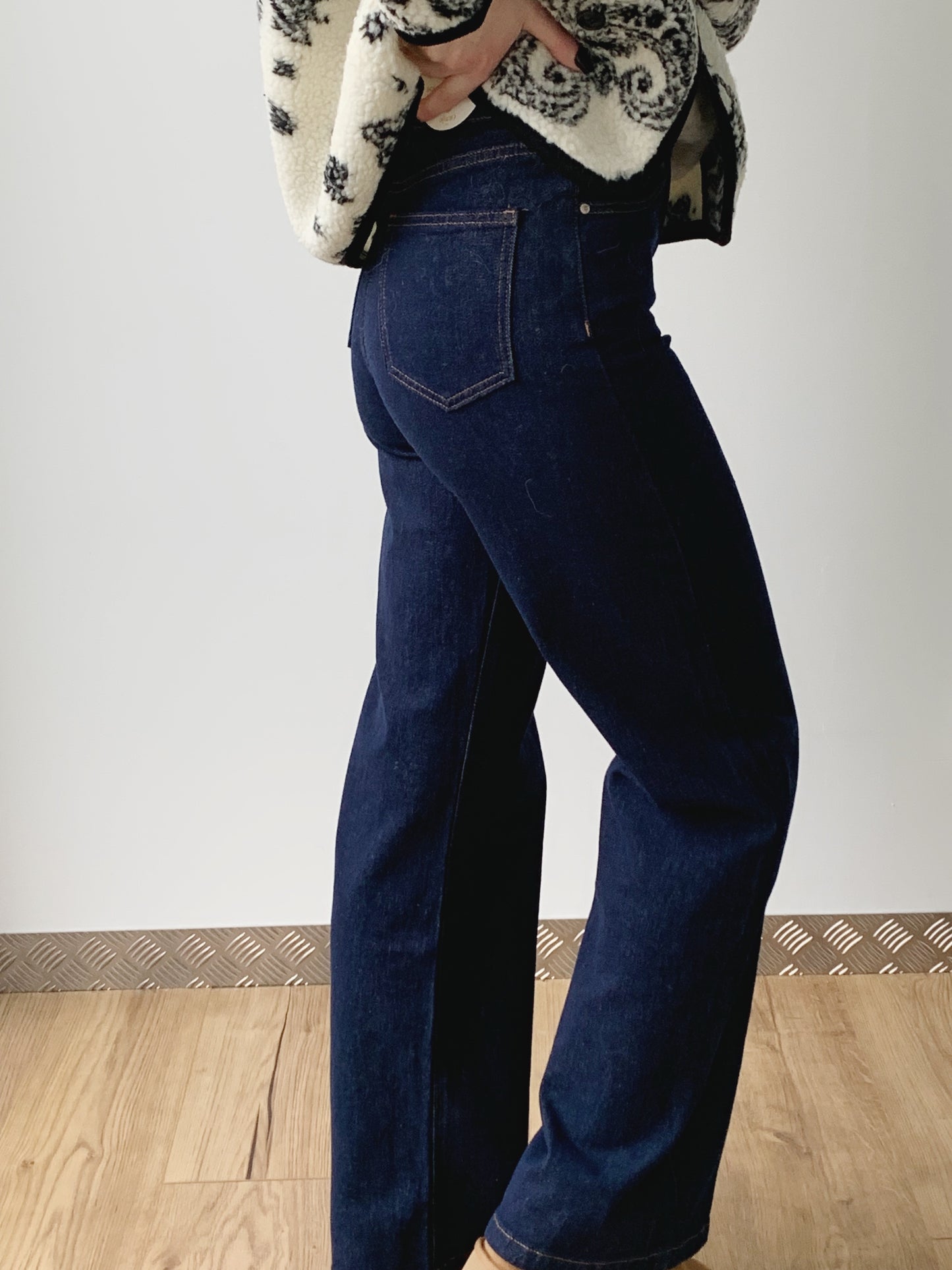 Jean DEREK