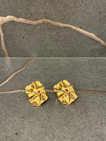 VEGA earrings