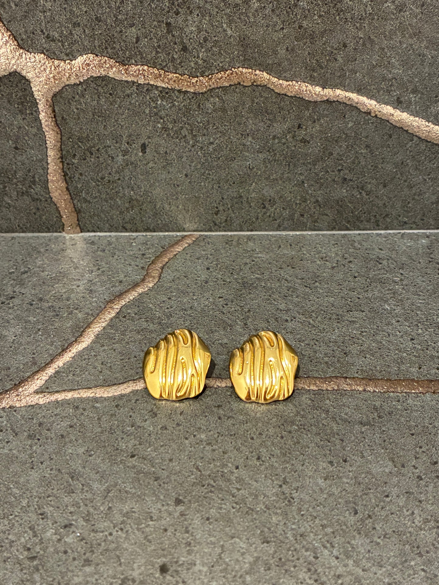 LYRA earrings